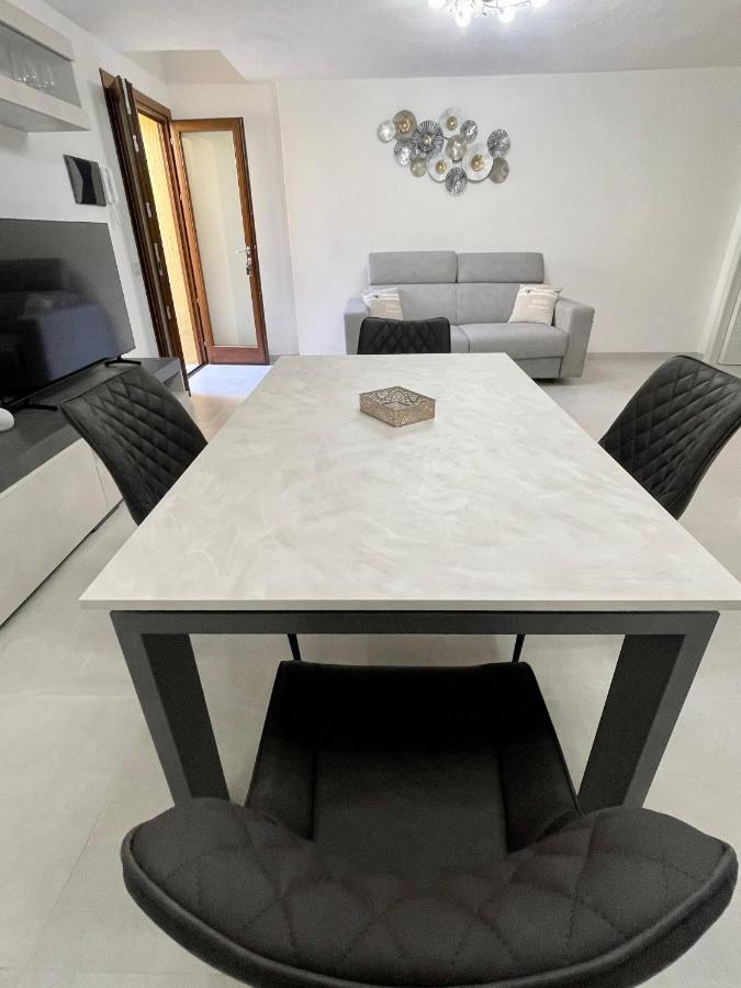 Appartamento Picasso Villasimius Exterior foto