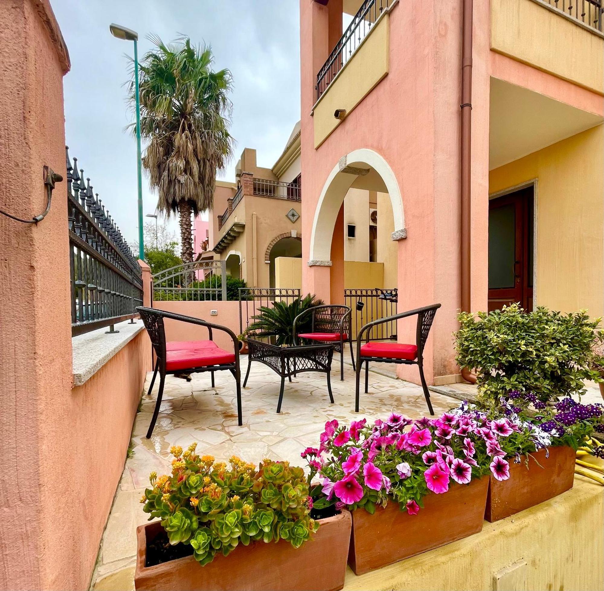 Appartamento Picasso Villasimius Exterior foto